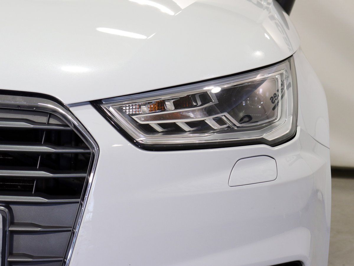 Foto Audi A1 12