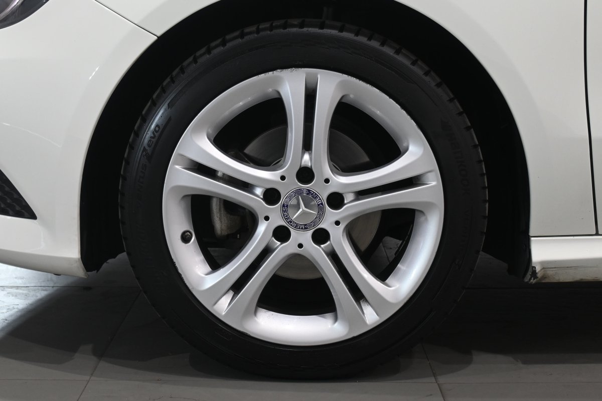 Foto Mercedes-Benz Clase A 26