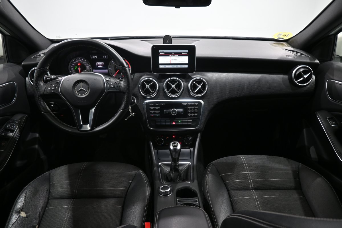 Foto Mercedes-Benz Clase A 18
