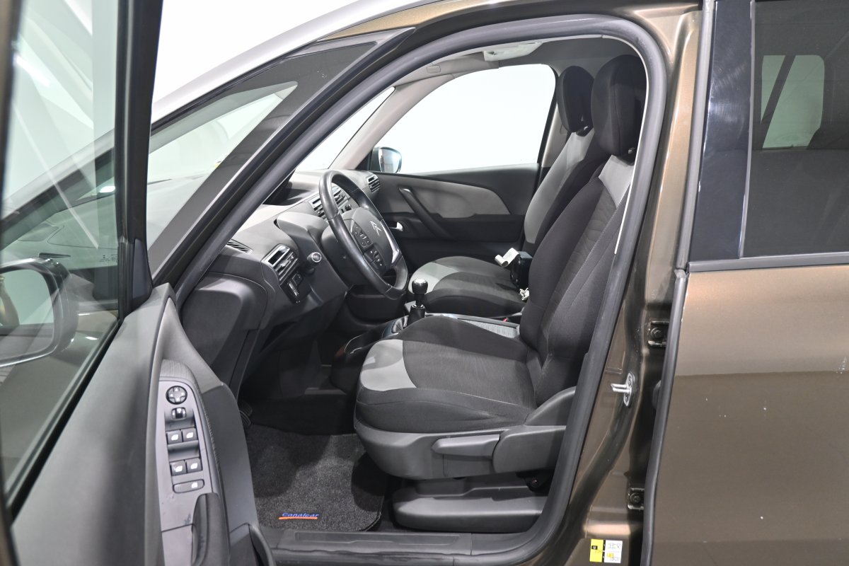 Foto Citroen Grand C4 Picasso 11