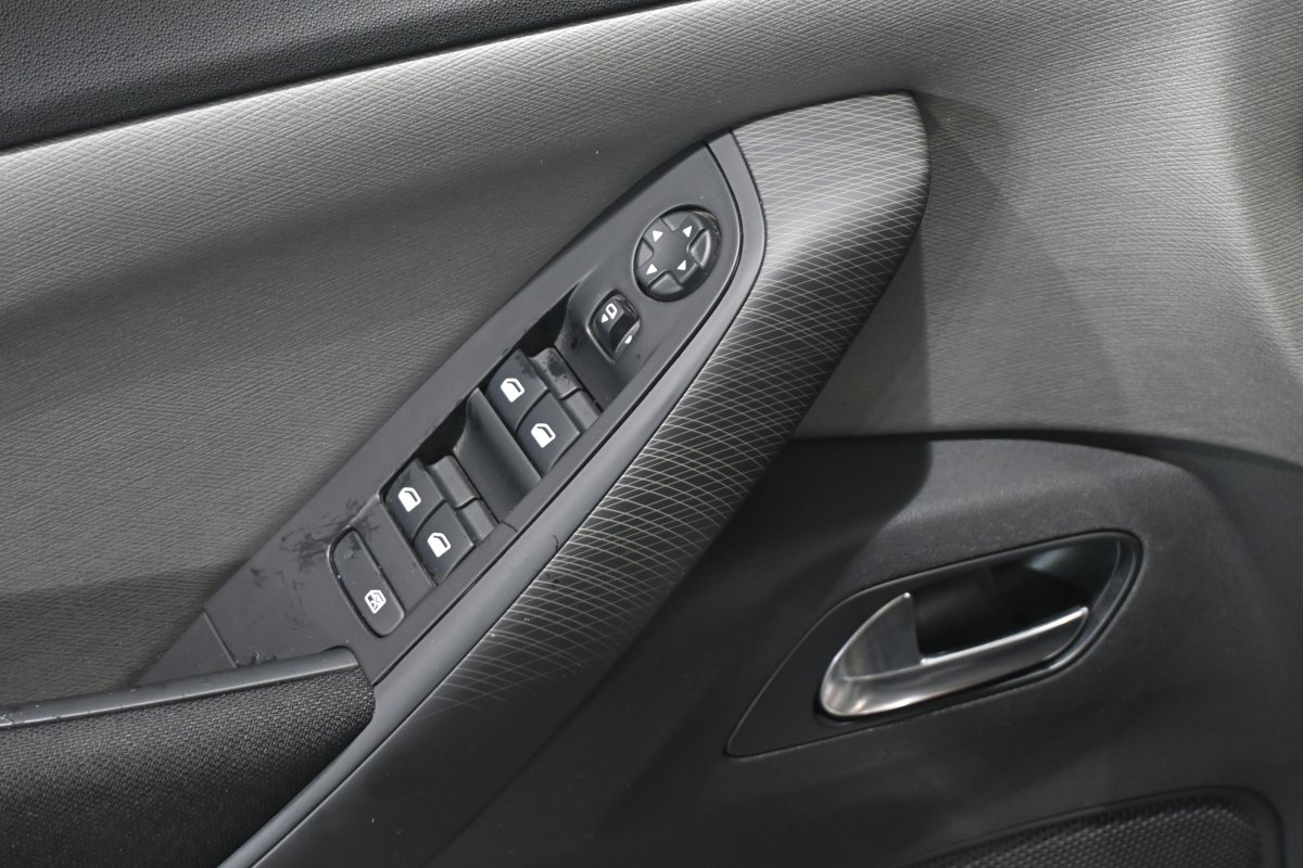 Foto Citroen Grand C4 Picasso 27