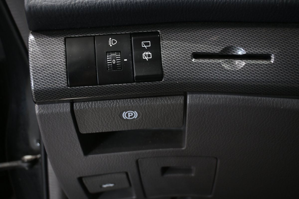 Foto Ssangyong Rodius 26