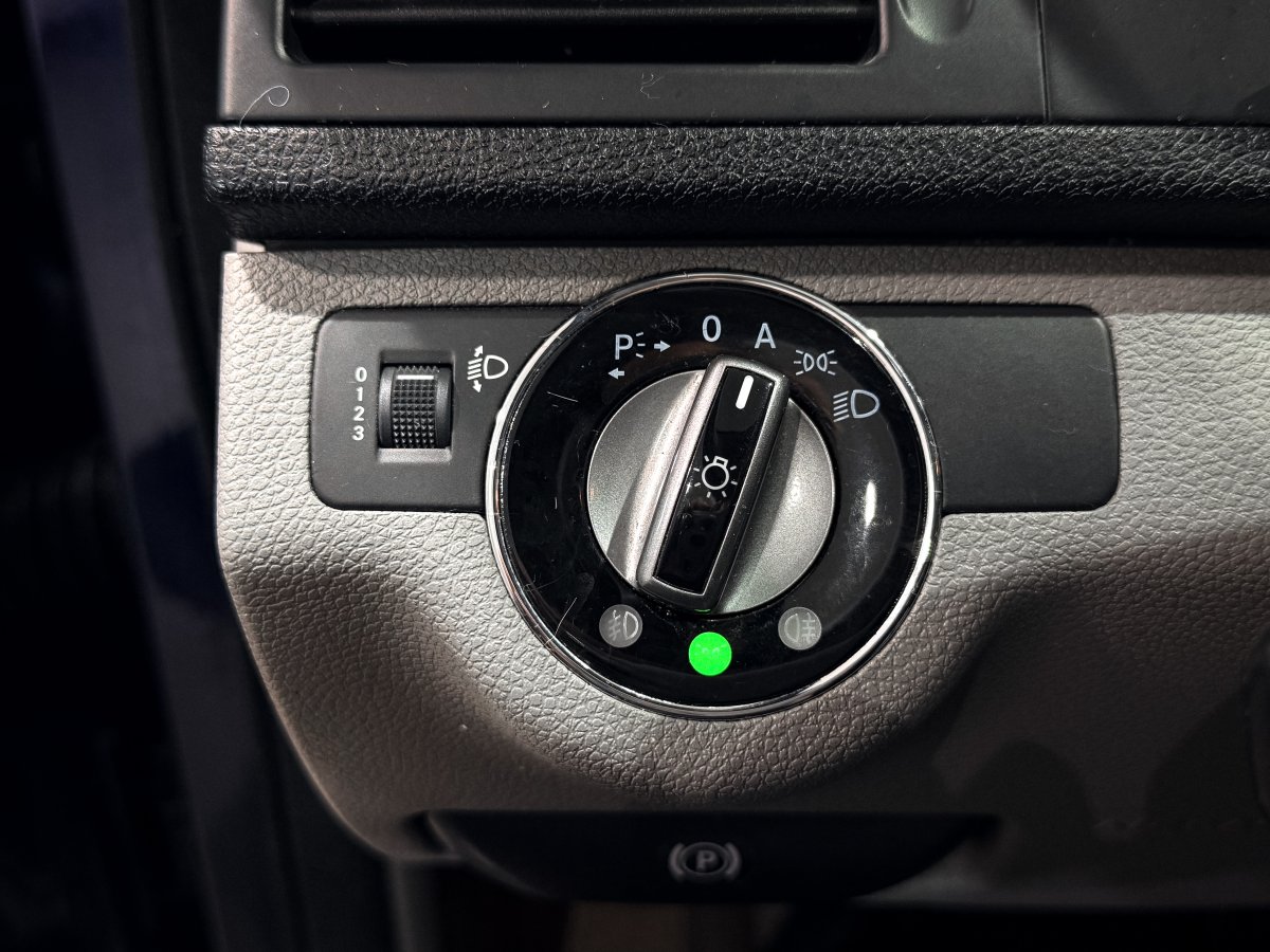 Foto Mercedes-Benz C 22