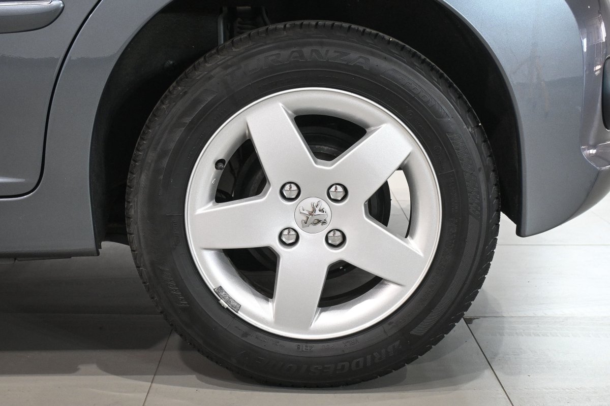 Foto Peugeot 207 27