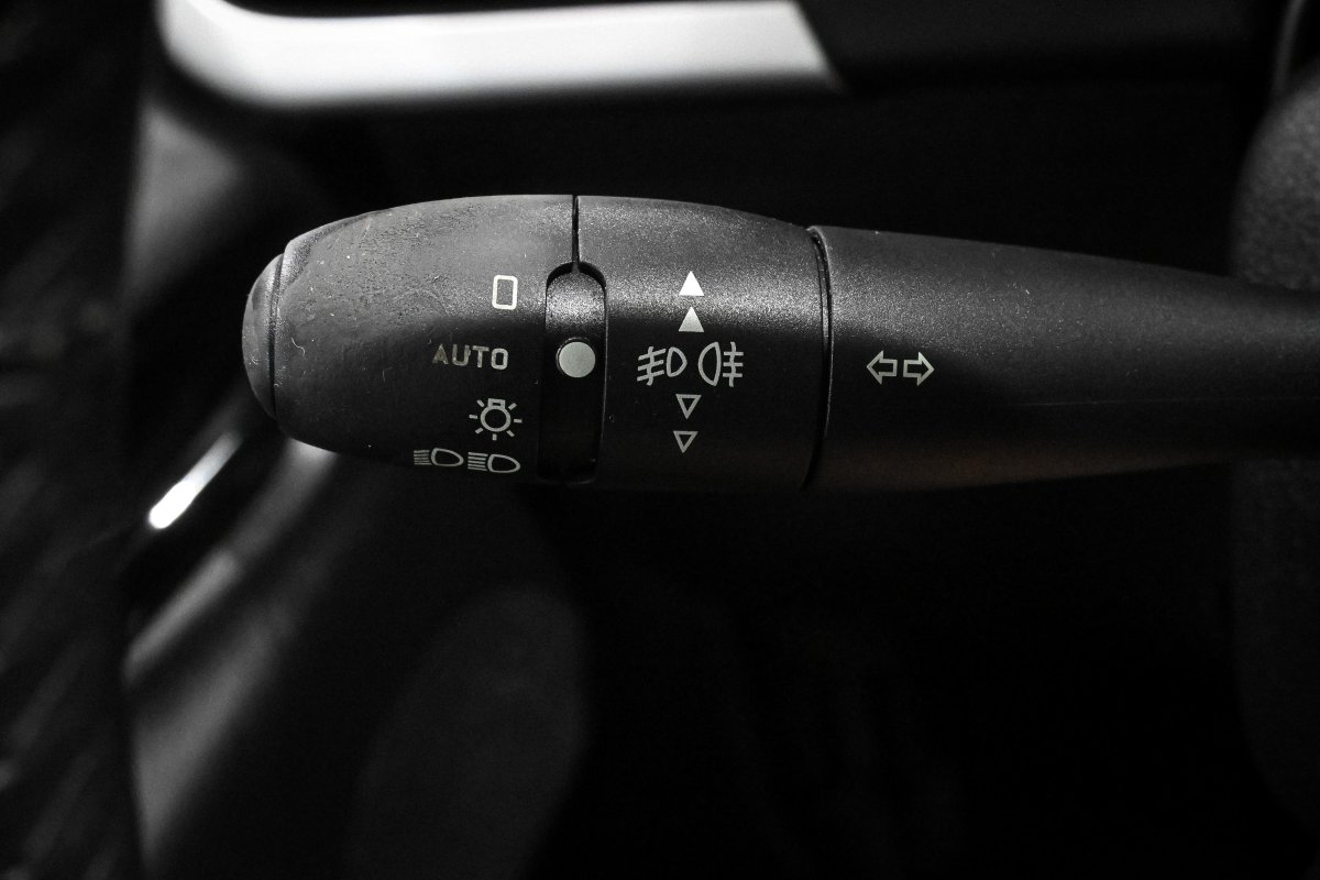 Foto Peugeot 207 23
