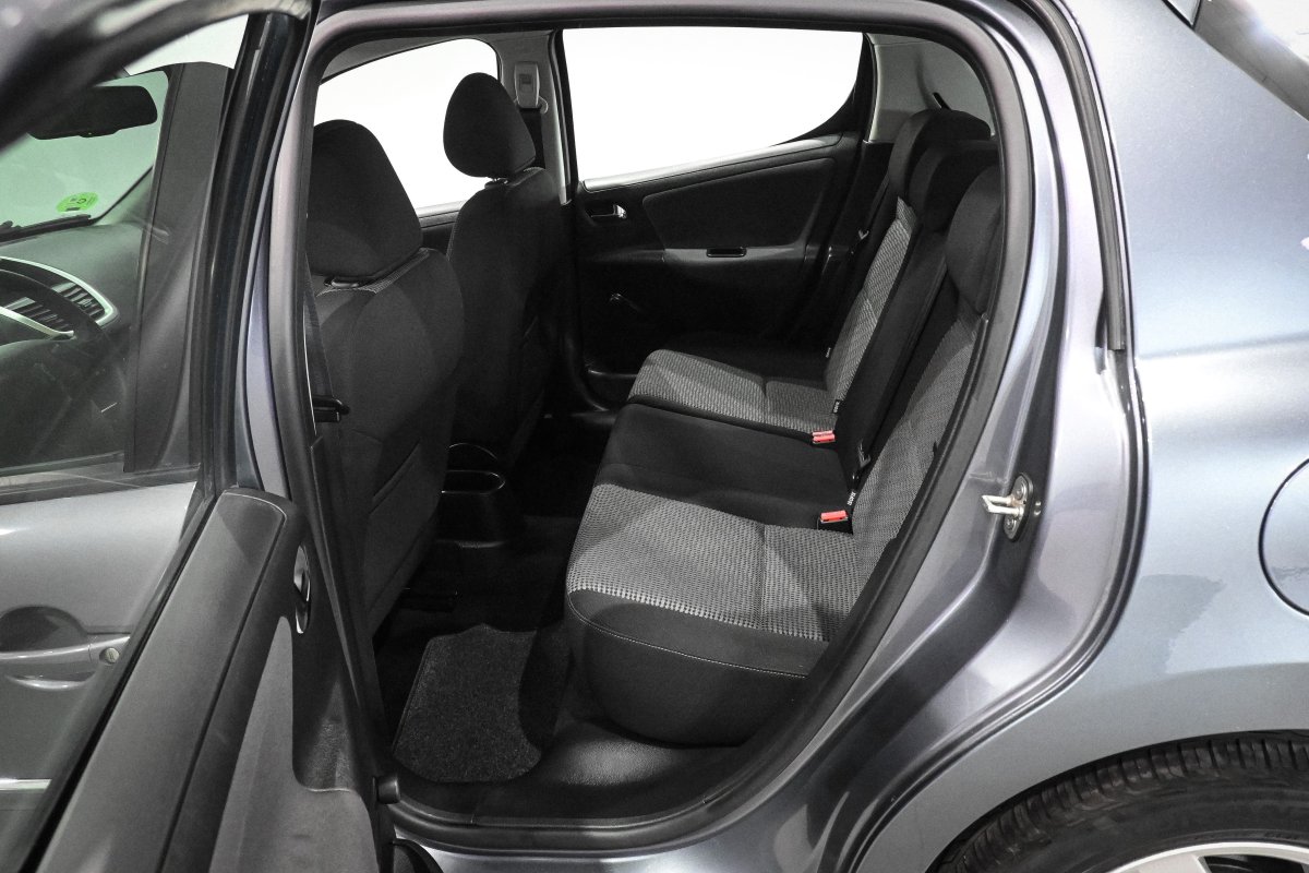Foto Peugeot 207 11