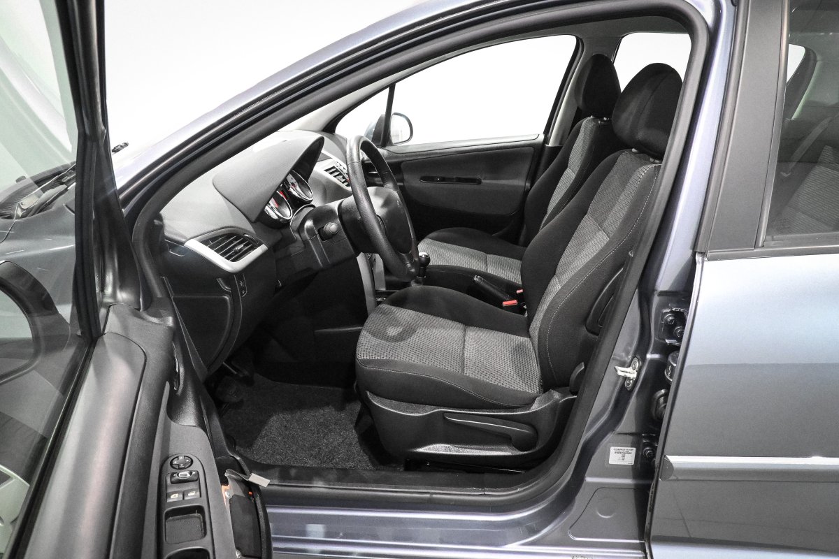 Foto Peugeot 207 10