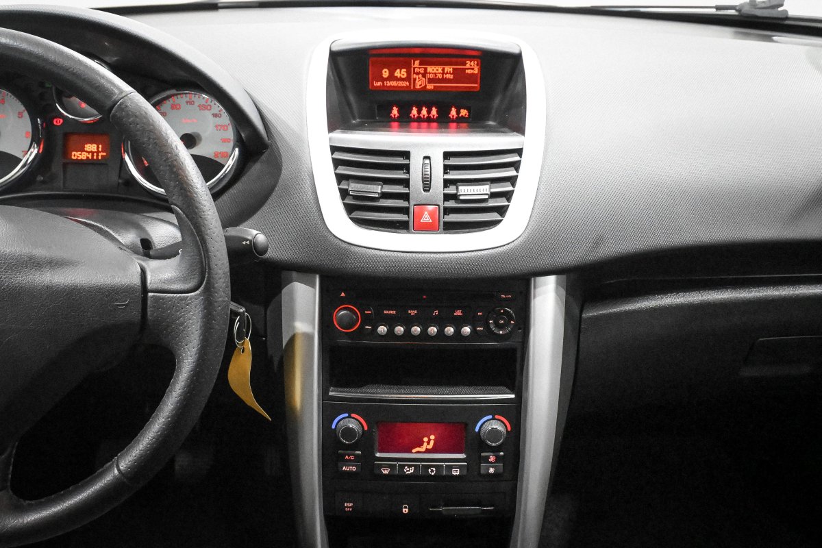 Foto Peugeot 207 19