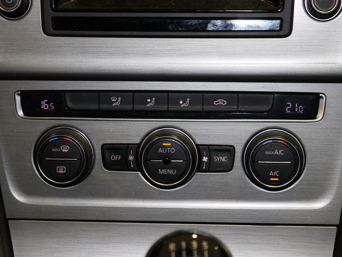 Foto Volkswagen Golf 17