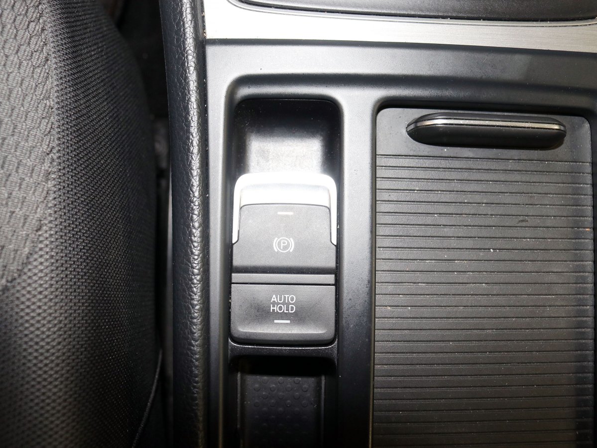 Foto Volkswagen Golf 26