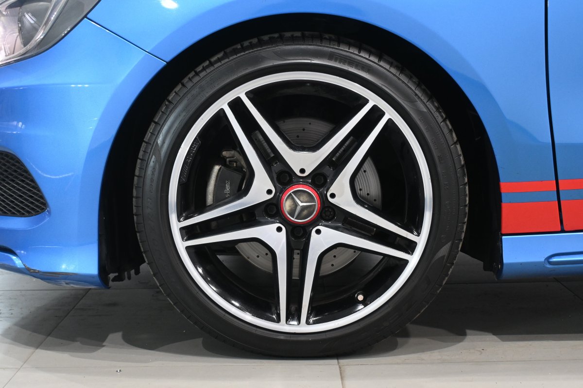 Foto Mercedes-Benz A 28