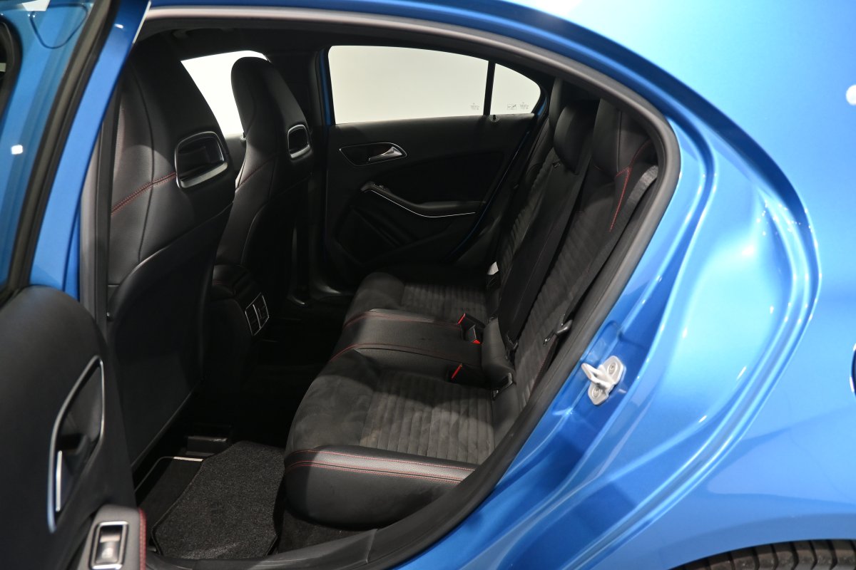 Foto Mercedes-Benz A 11