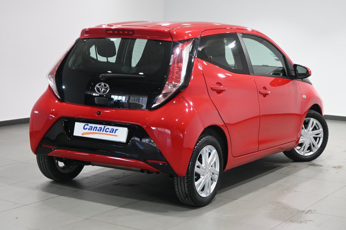 Foto Toyota Aygo 4