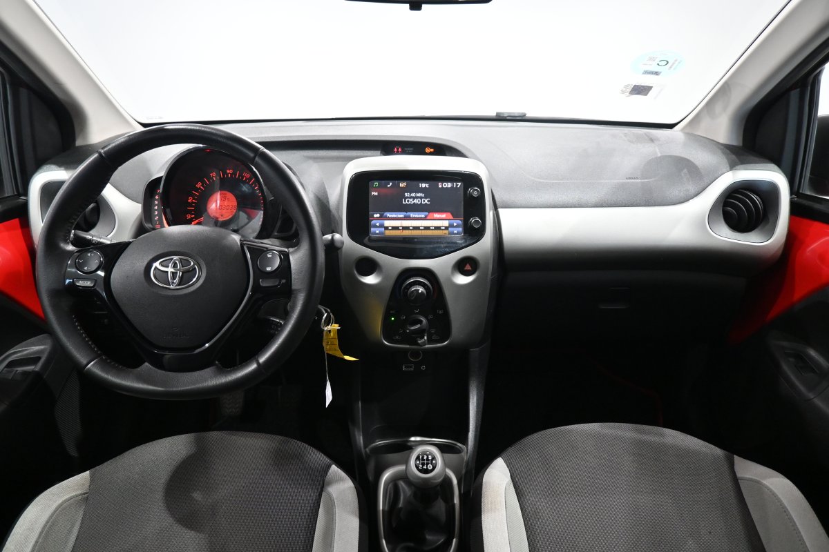 Foto Toyota Aygo 16