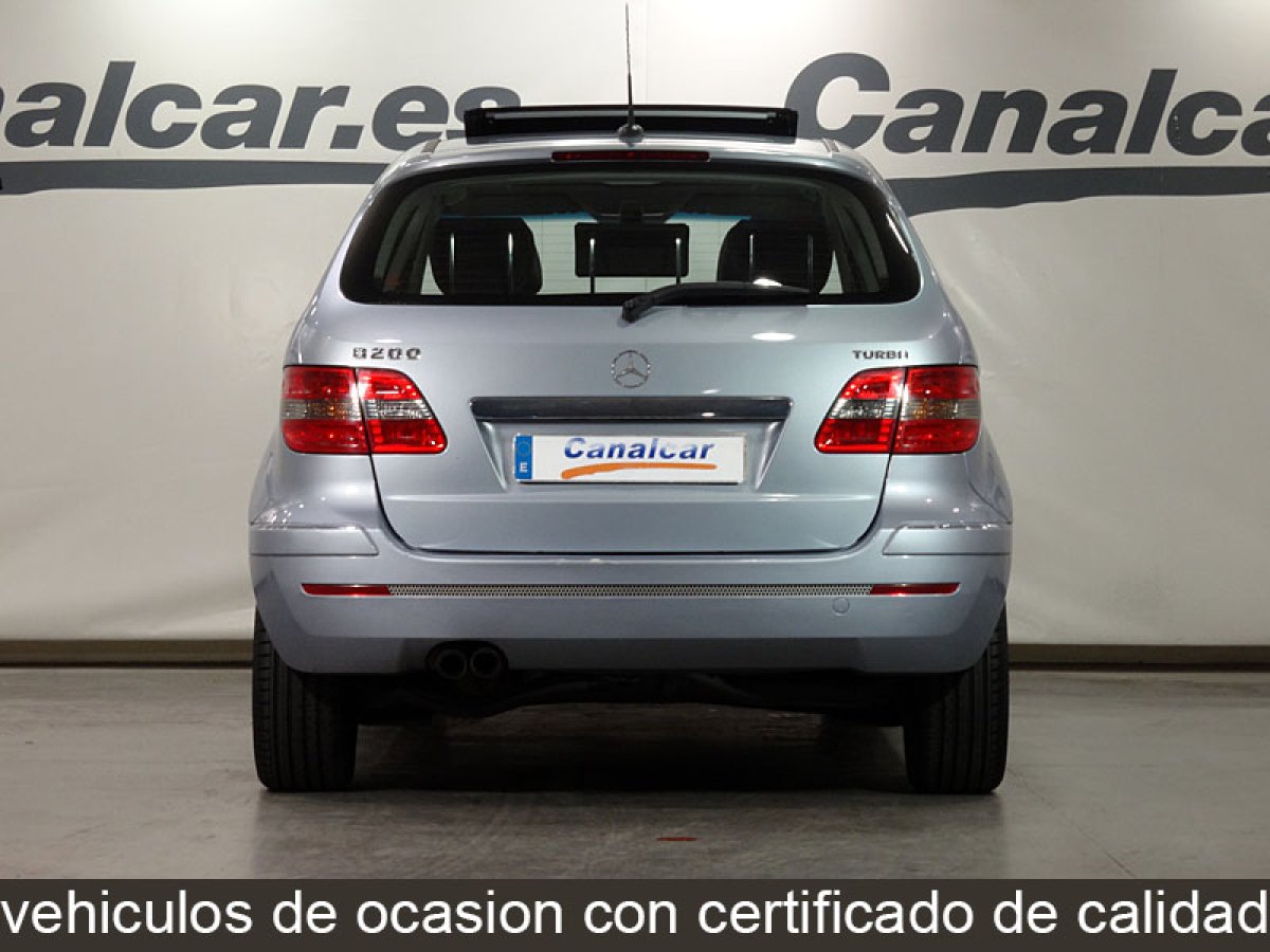 Foto Mercedes-Benz B 200 5