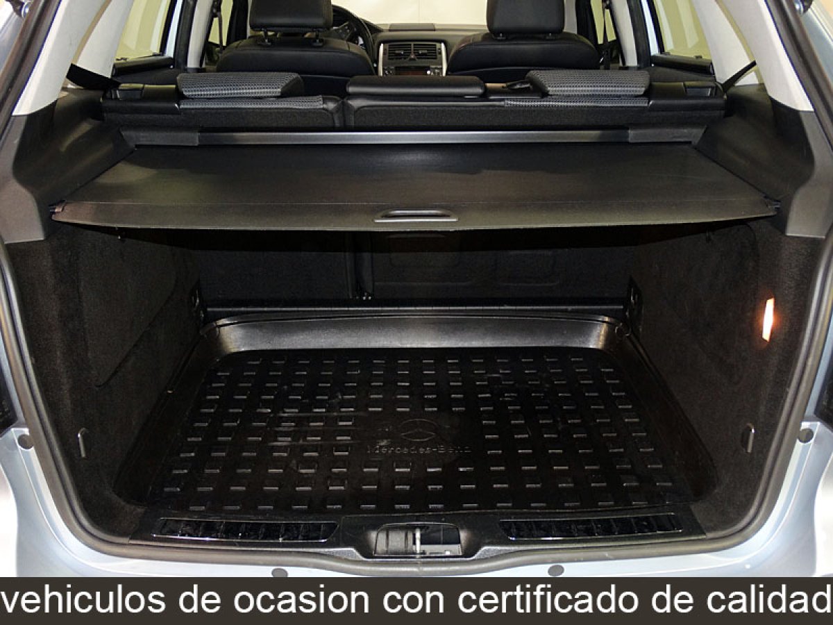 Foto Mercedes-Benz B 200 8
