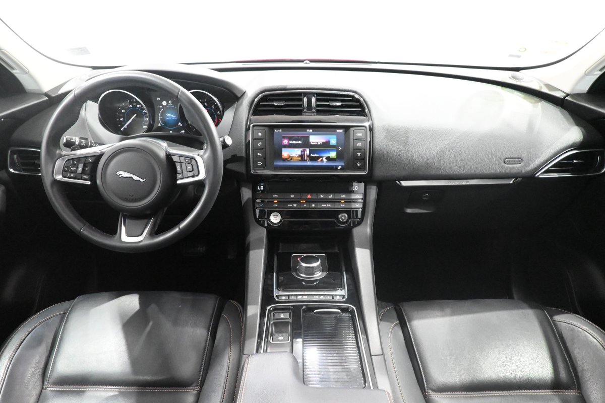 Foto Jaguar F-PACE 17