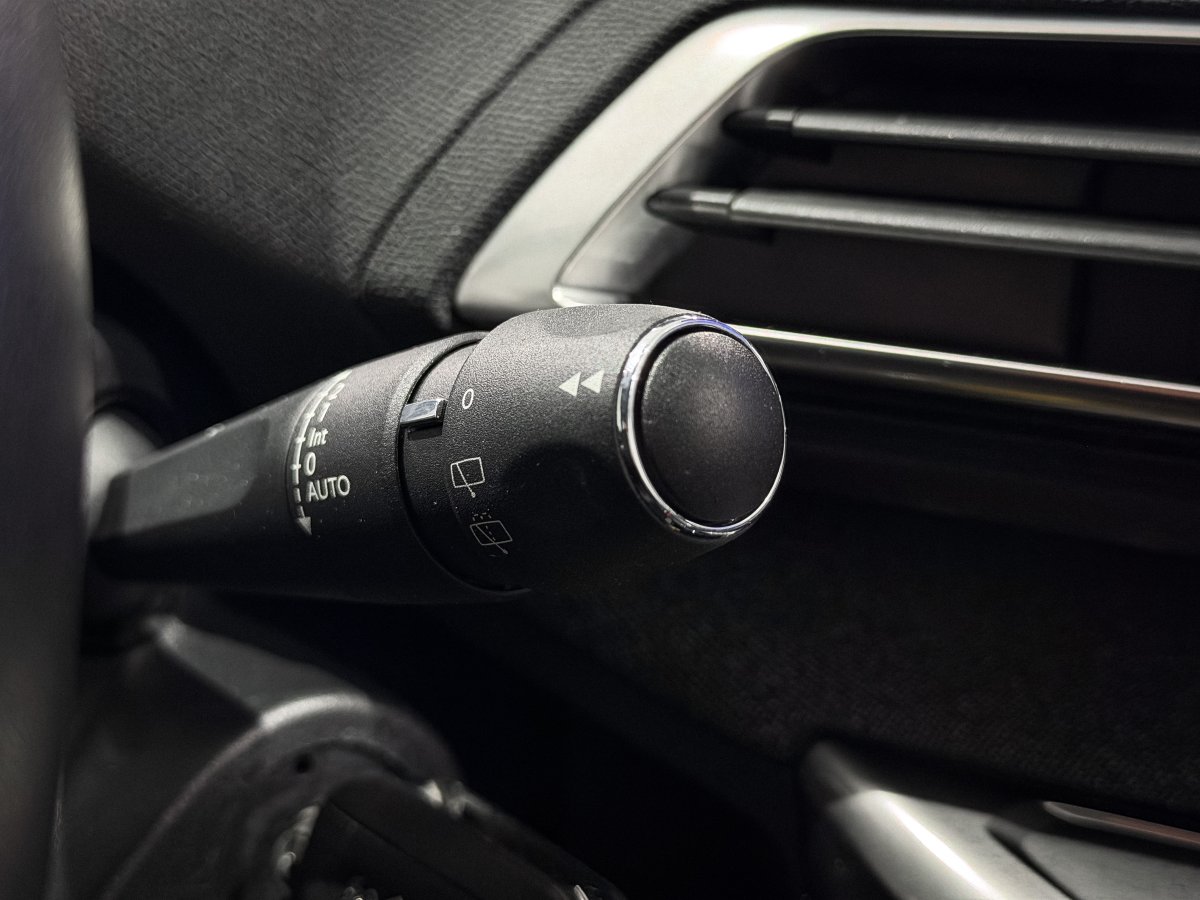 Foto Peugeot 3008 25