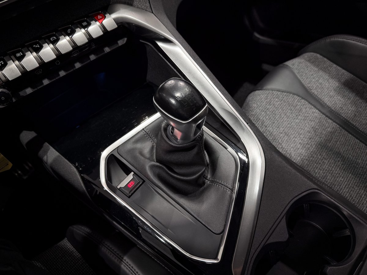 Foto Peugeot 3008 21