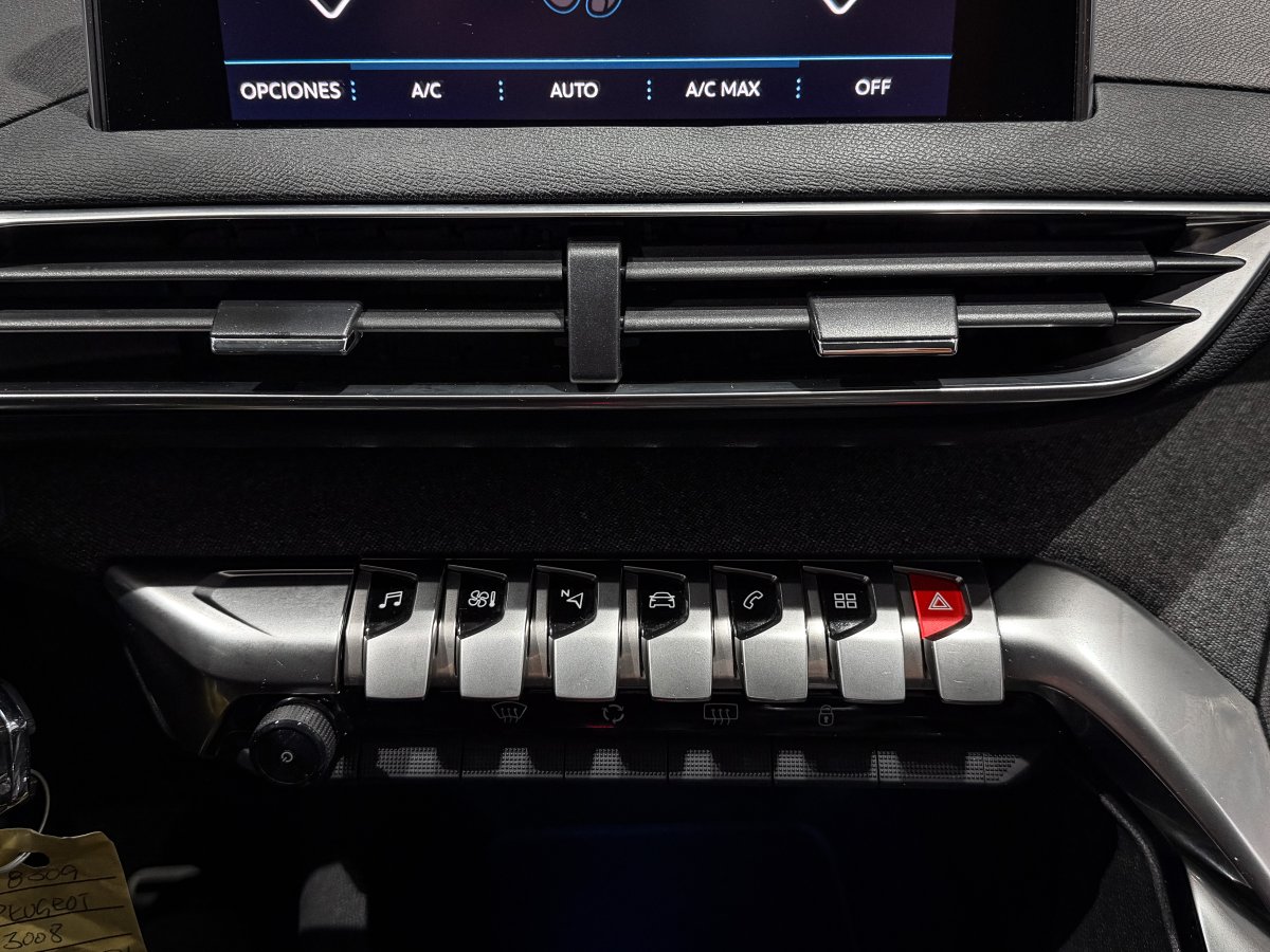 Foto Peugeot 3008 18