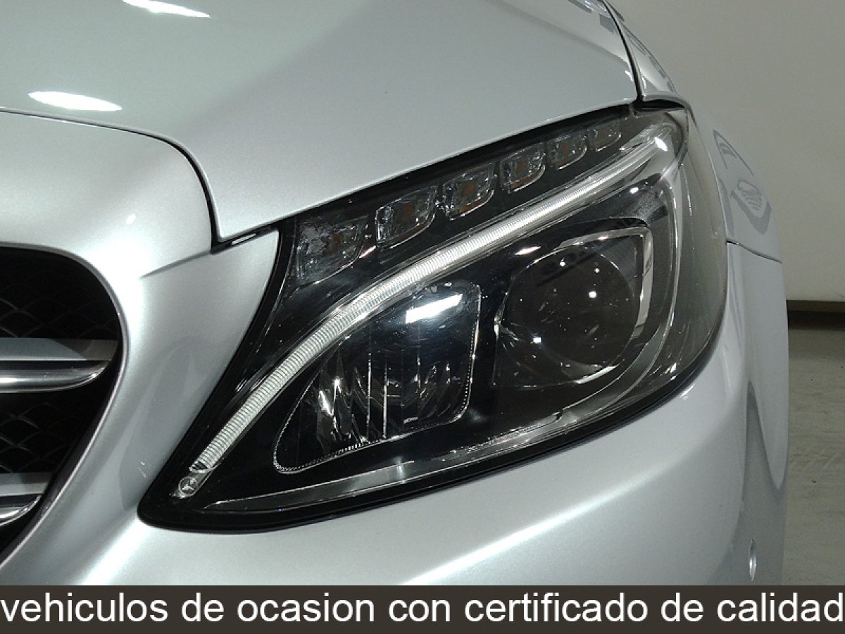 Foto Mercedes-Benz C 220 12