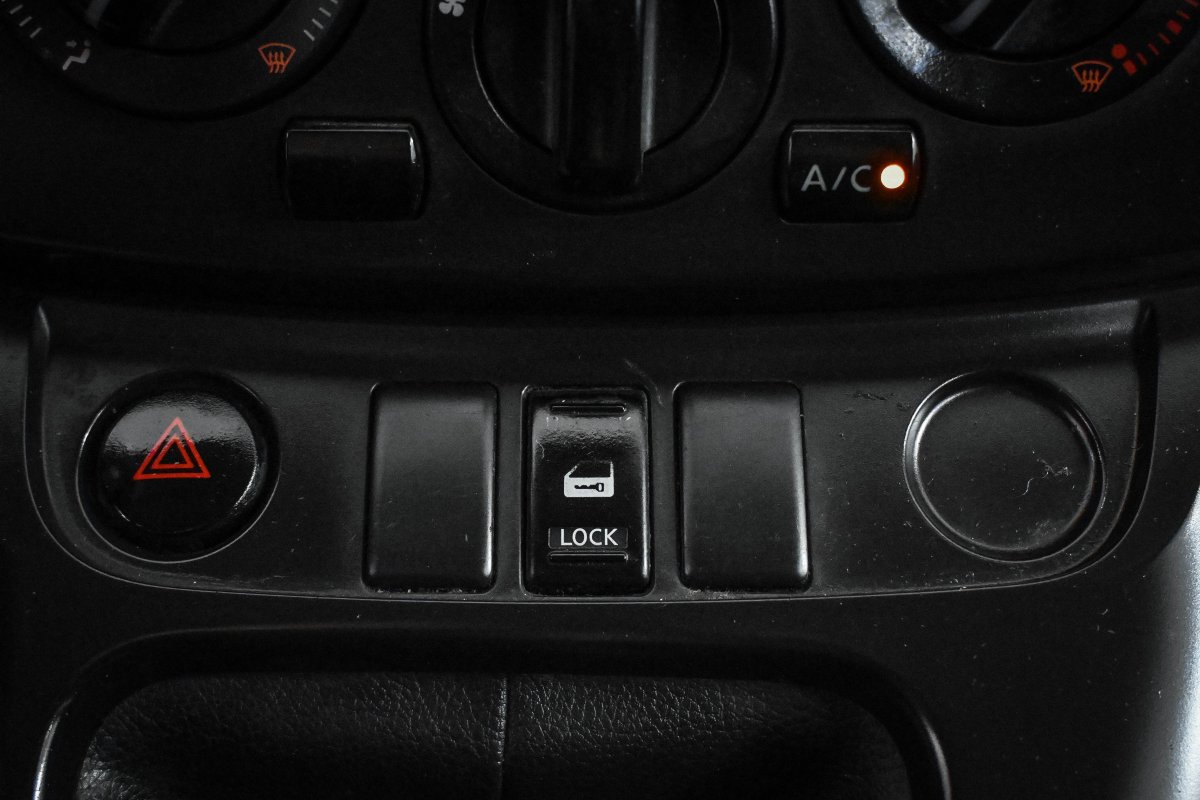 Foto Nissan NV200 18