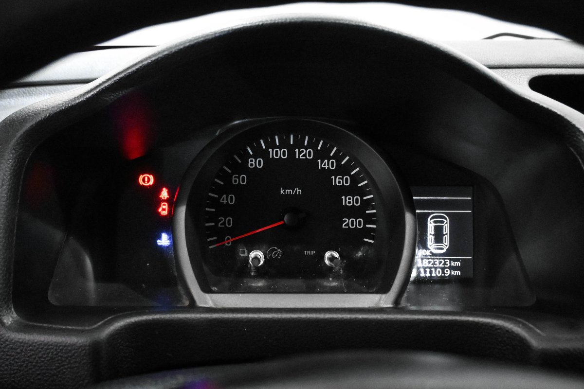 Foto Nissan NV200 14