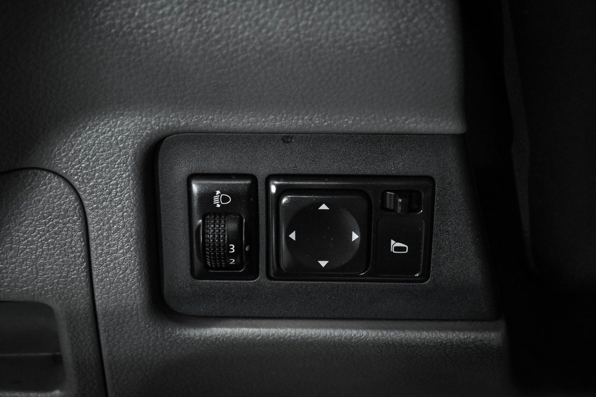 Foto Nissan NV200 22