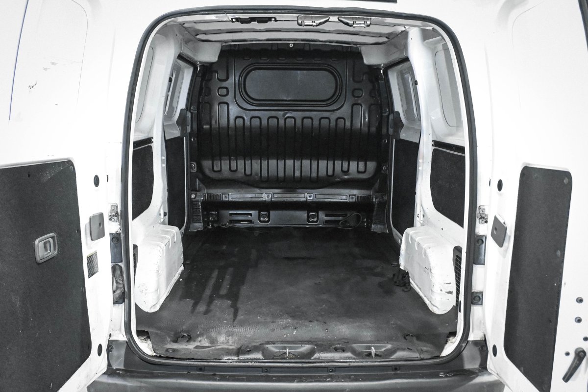 Foto Nissan NV200 9