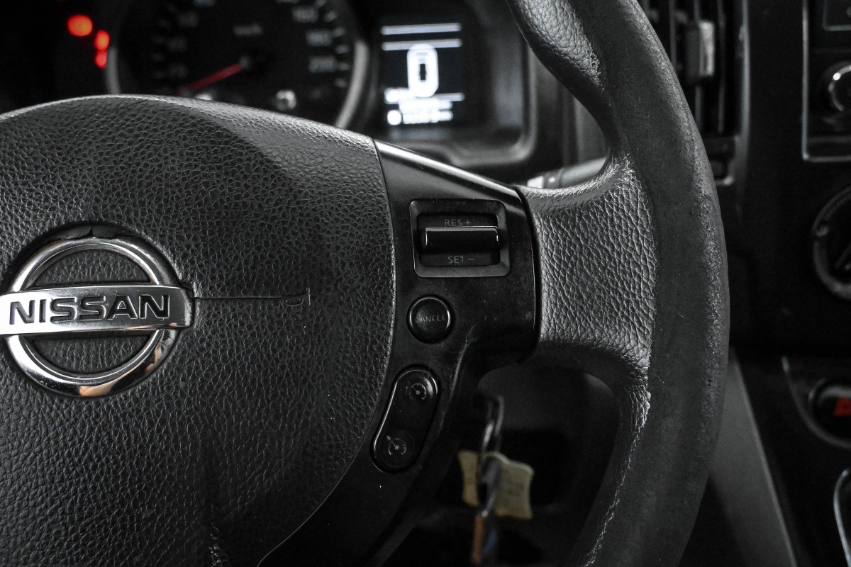 Foto Nissan NV200 26