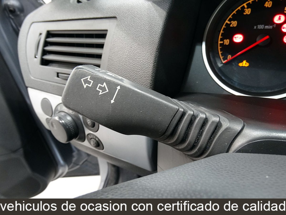 Foto Opel Astra 15