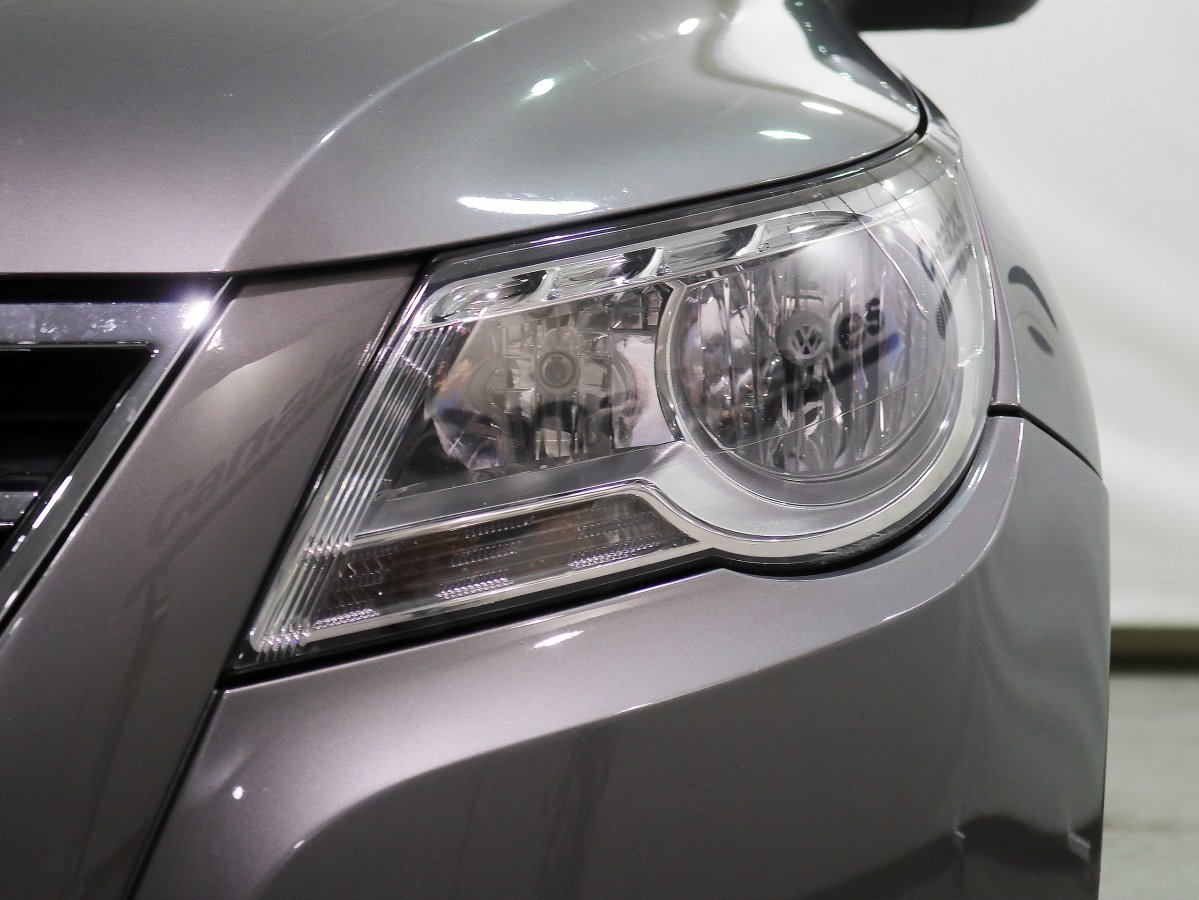 Foto Volkswagen Tiguan 12