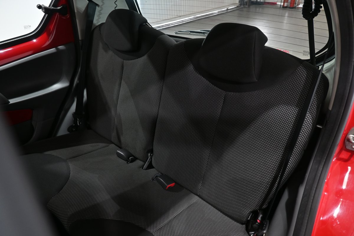 Foto Toyota Aygo 12