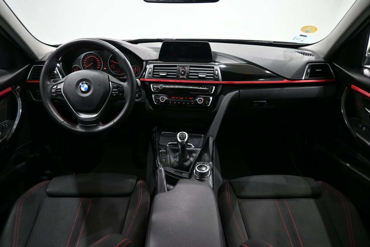 Foto Bmw 318d 17