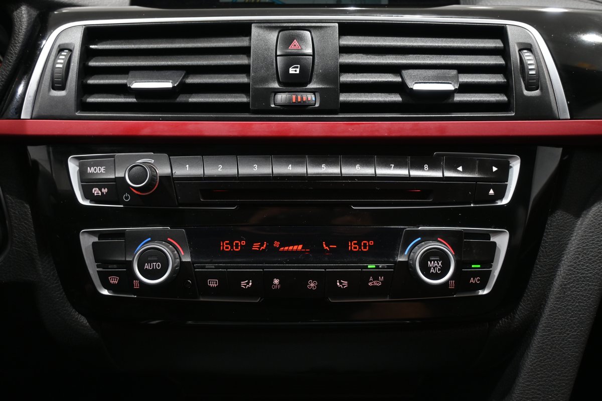 Foto Bmw 318d 16