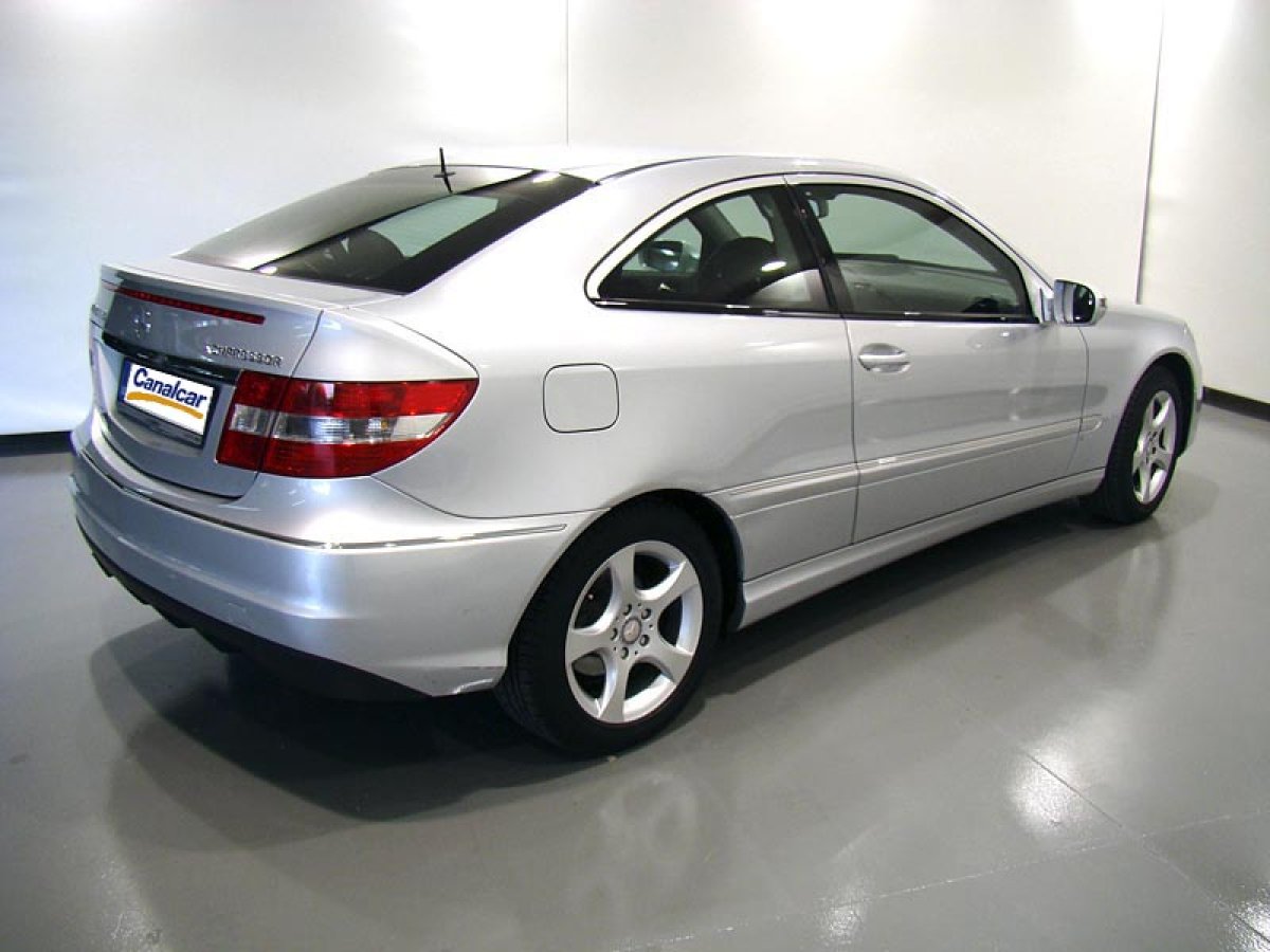 Foto Mercedes-Benz CLC 18