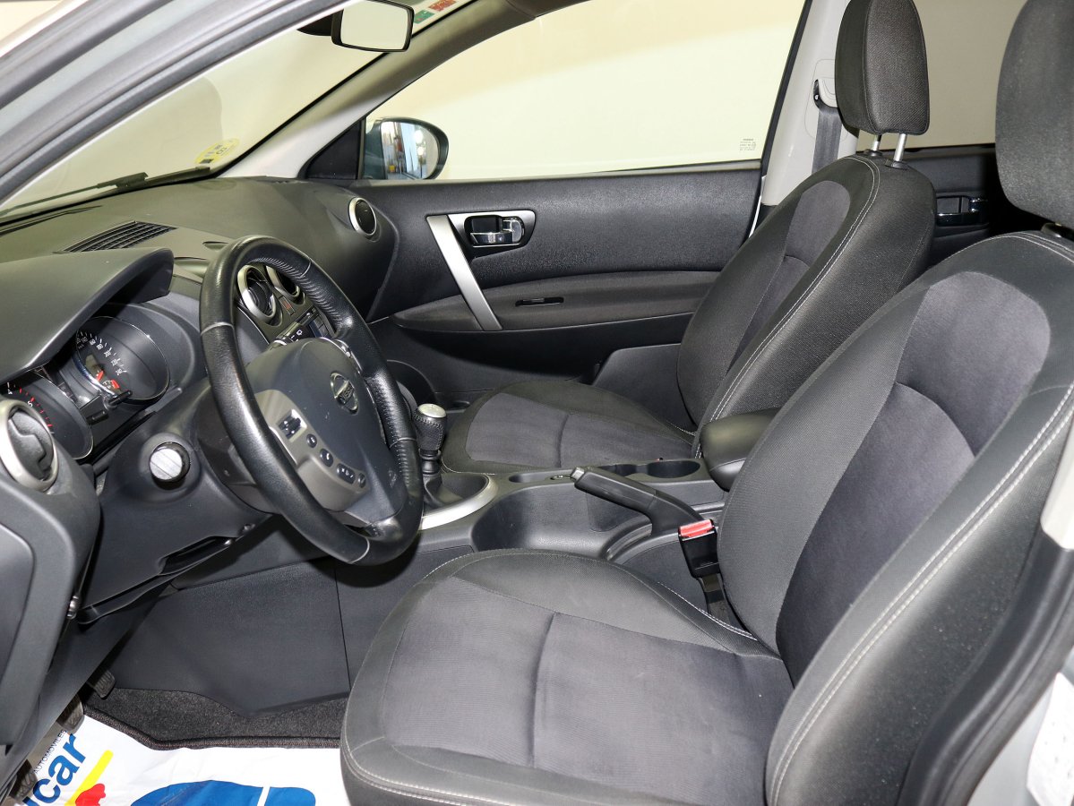 Foto Nissan Qashqai+2 10