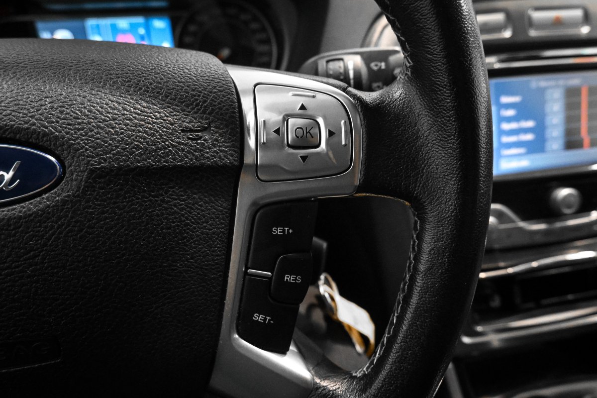 Foto Ford Mondeo 28