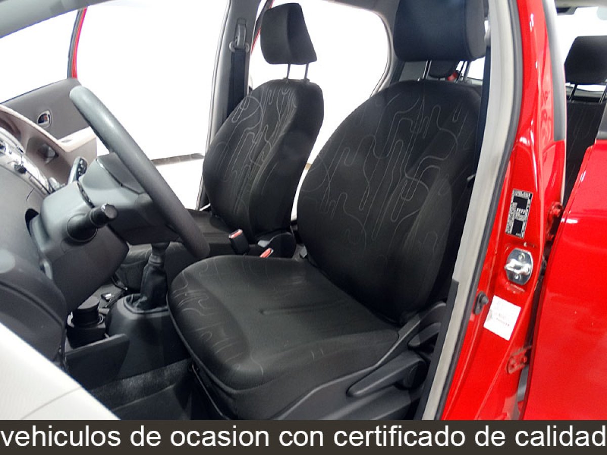 Foto Toyota Yaris 4