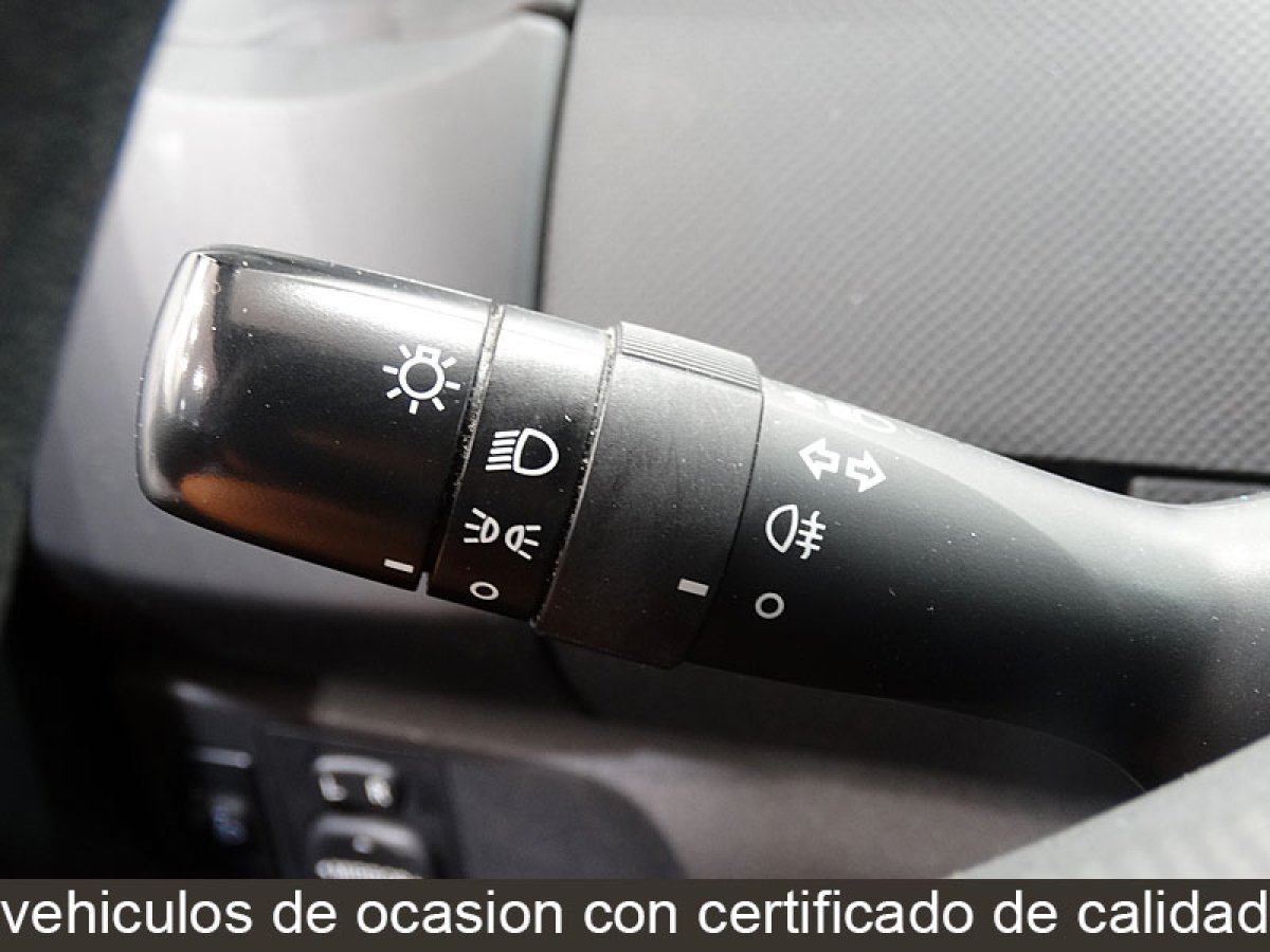 Foto Toyota Yaris 8