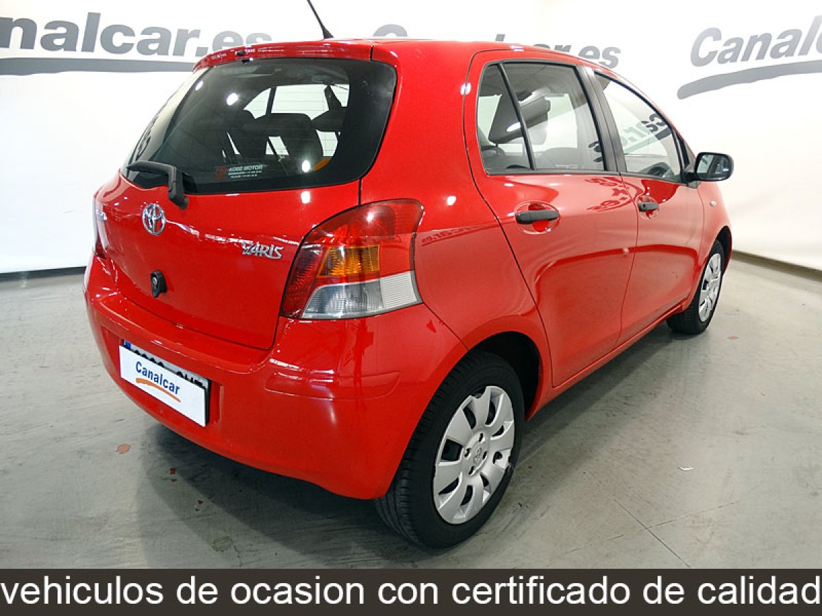Foto Toyota Yaris 15