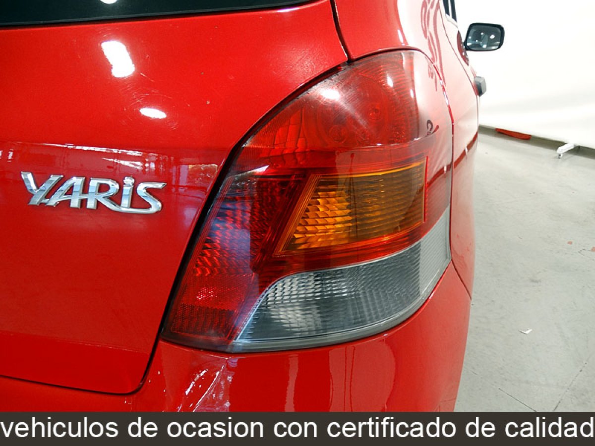 Foto Toyota Yaris 20