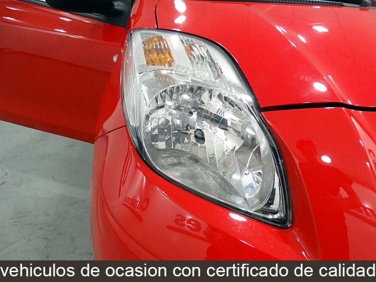 Foto Toyota Yaris 21