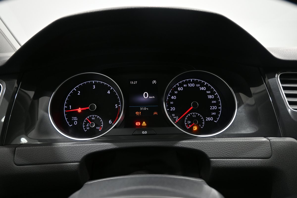Foto Volkswagen Golf 13