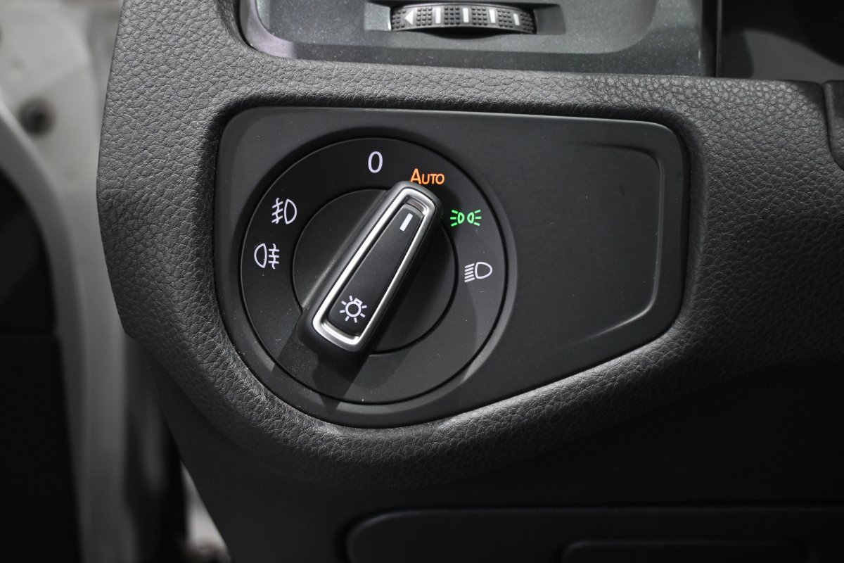 Foto Volkswagen Golf 24