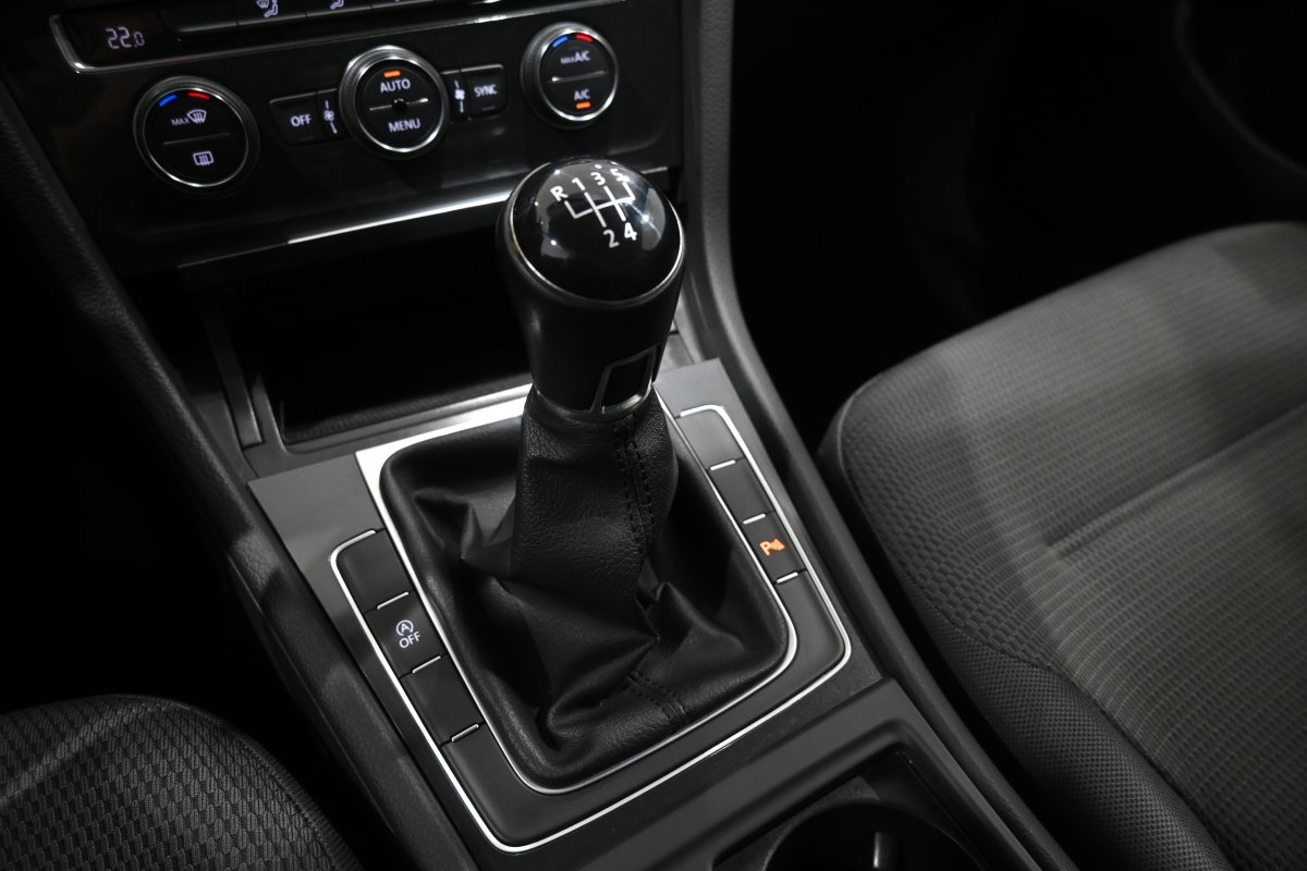 Foto Volkswagen Golf 19
