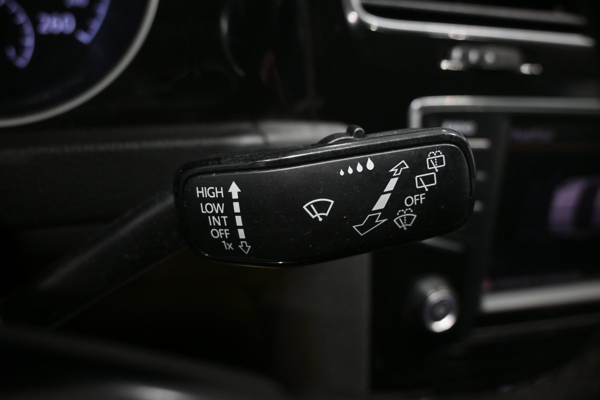 Foto Volkswagen Golf 22