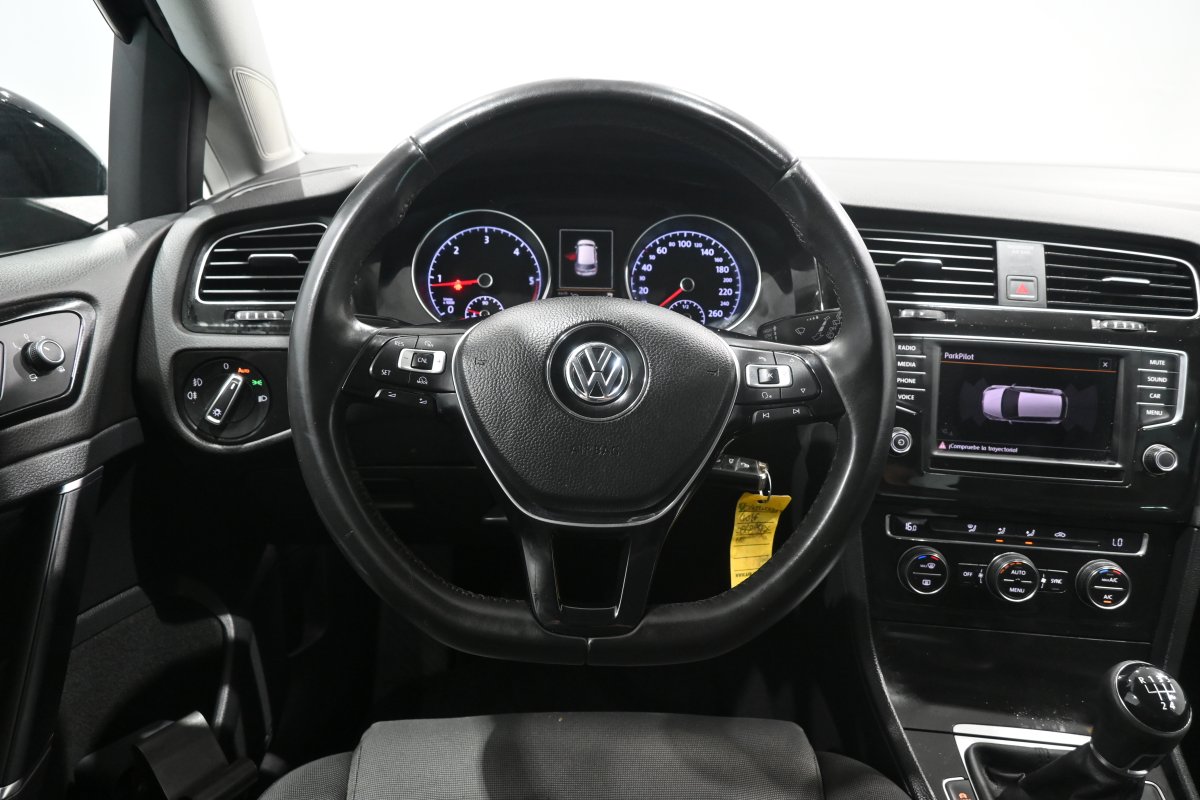 Foto Volkswagen Golf 18