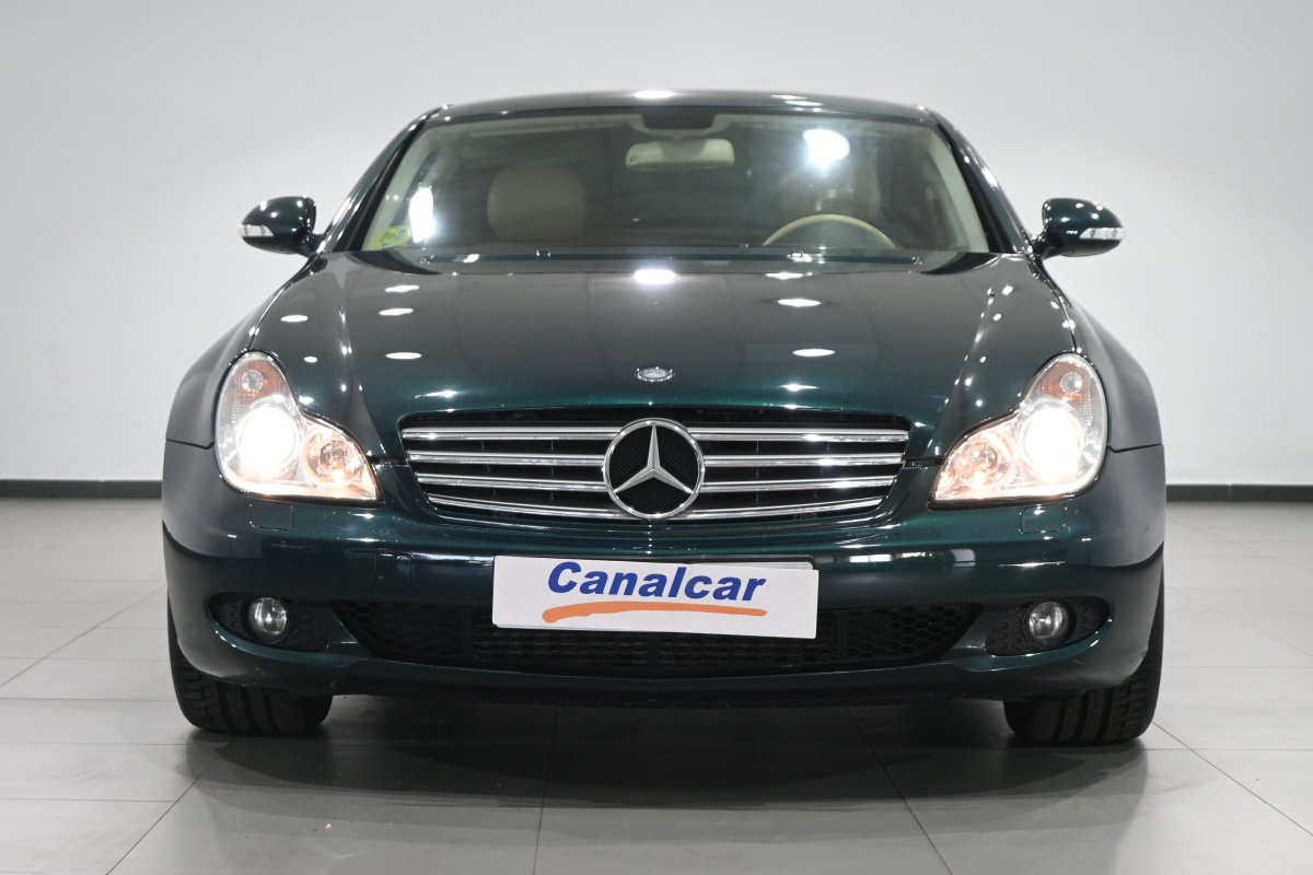 Foto Mercedes-Benz CLS 2