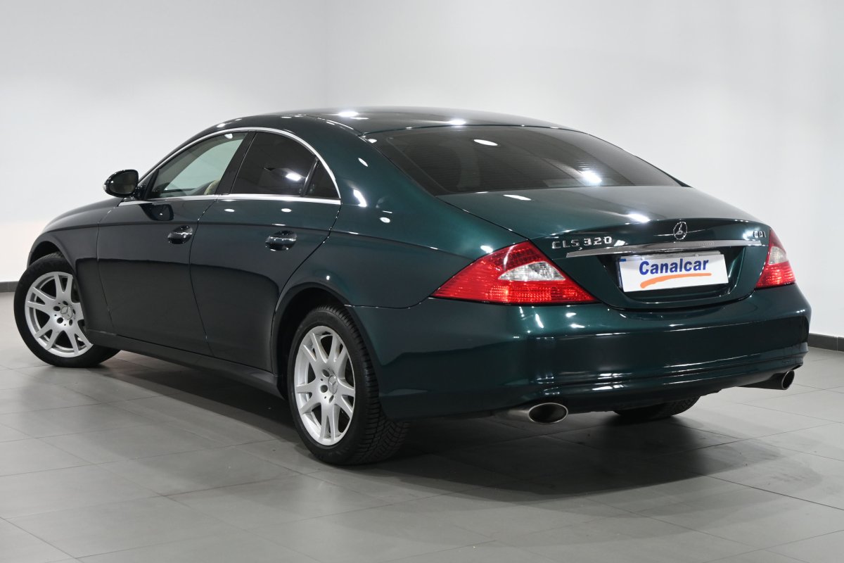 Foto Mercedes-Benz CLS 8